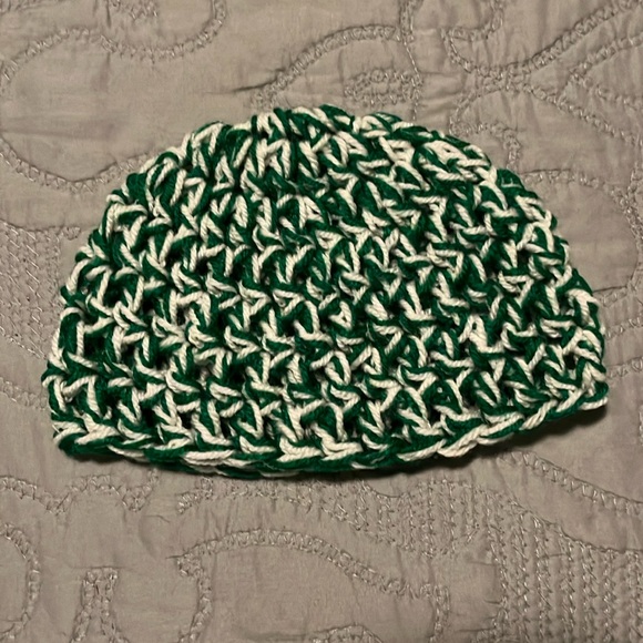 Handmade Toddler/Preschooler Green, Off White Beanie Hat - Picture 1 of 5